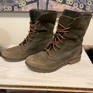 Teva Olive Lace-Up Combat Boots